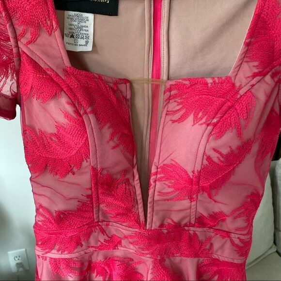 Lucca Vasconcellos Womans Feather Embroidered Mini Dress Size Medium - Picture 12 of 16